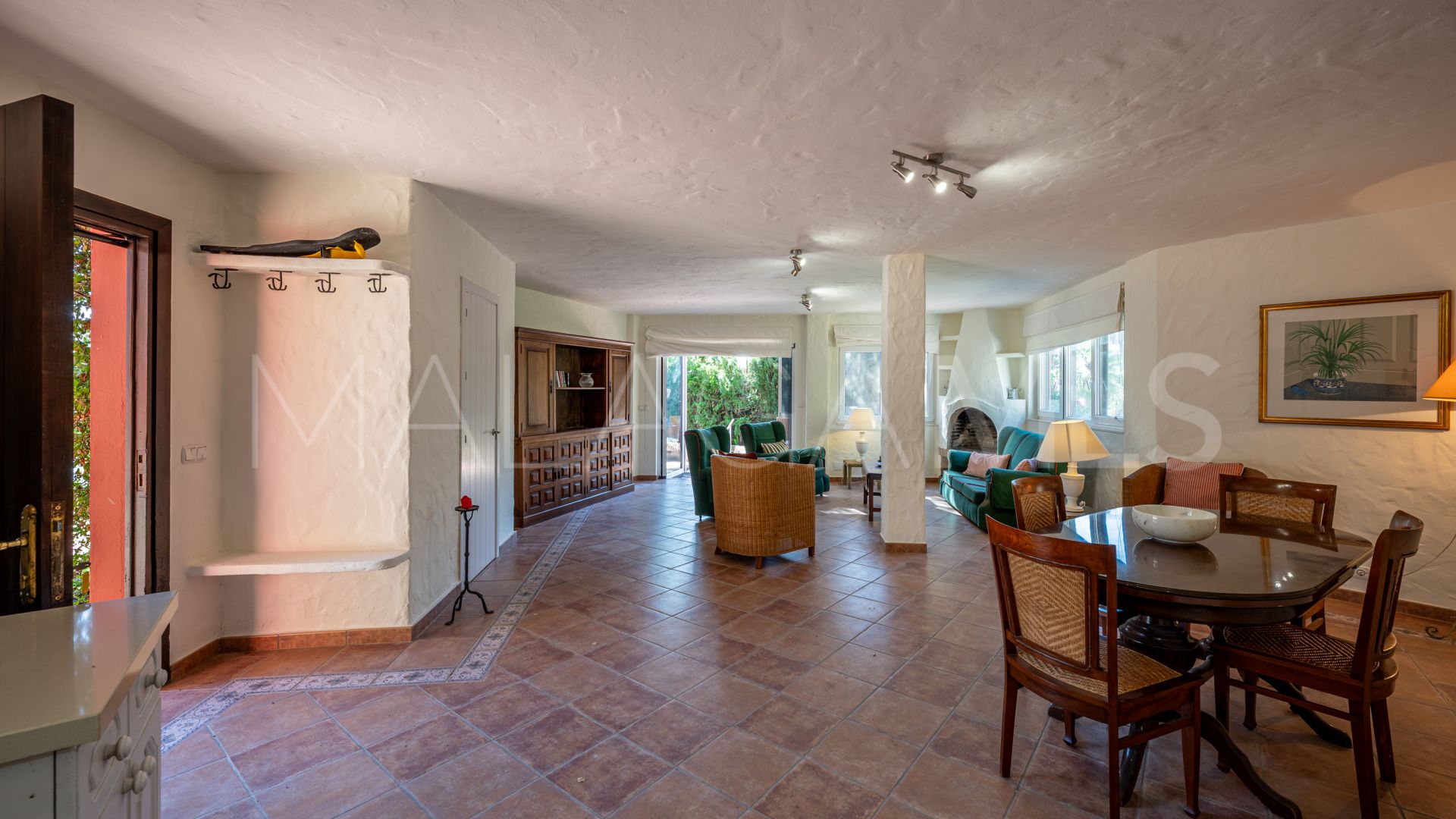 Landhaus for sale in Los Reales - Sierra Estepona