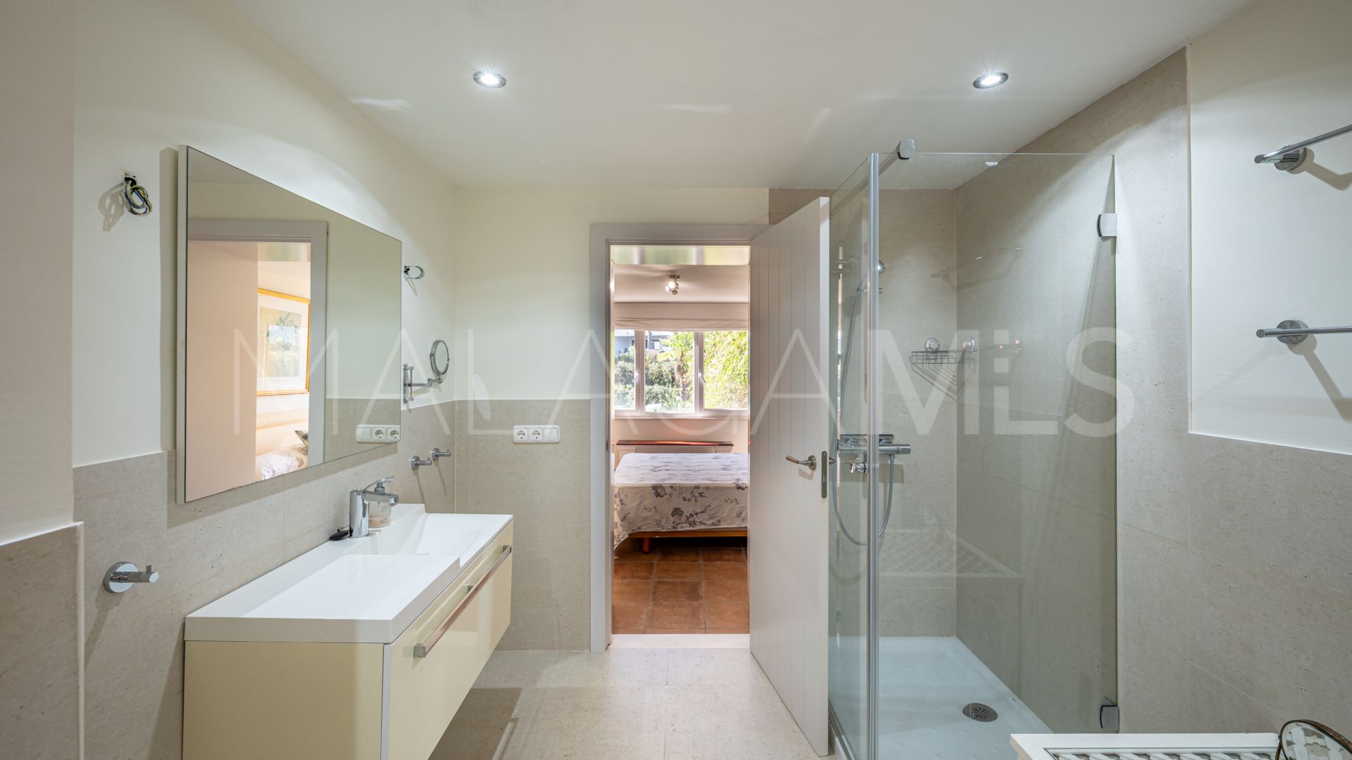 Landhaus for sale in Los Reales - Sierra Estepona