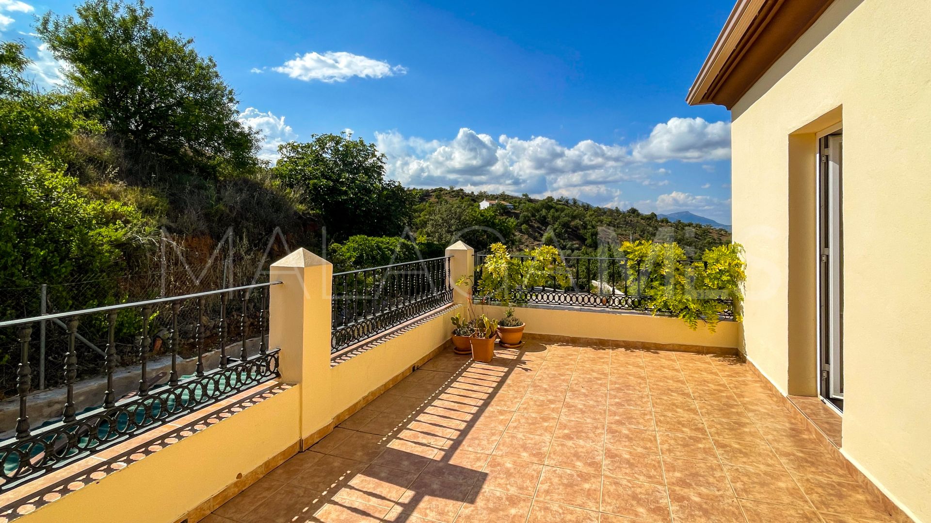 Maison de campagne for sale in Monda