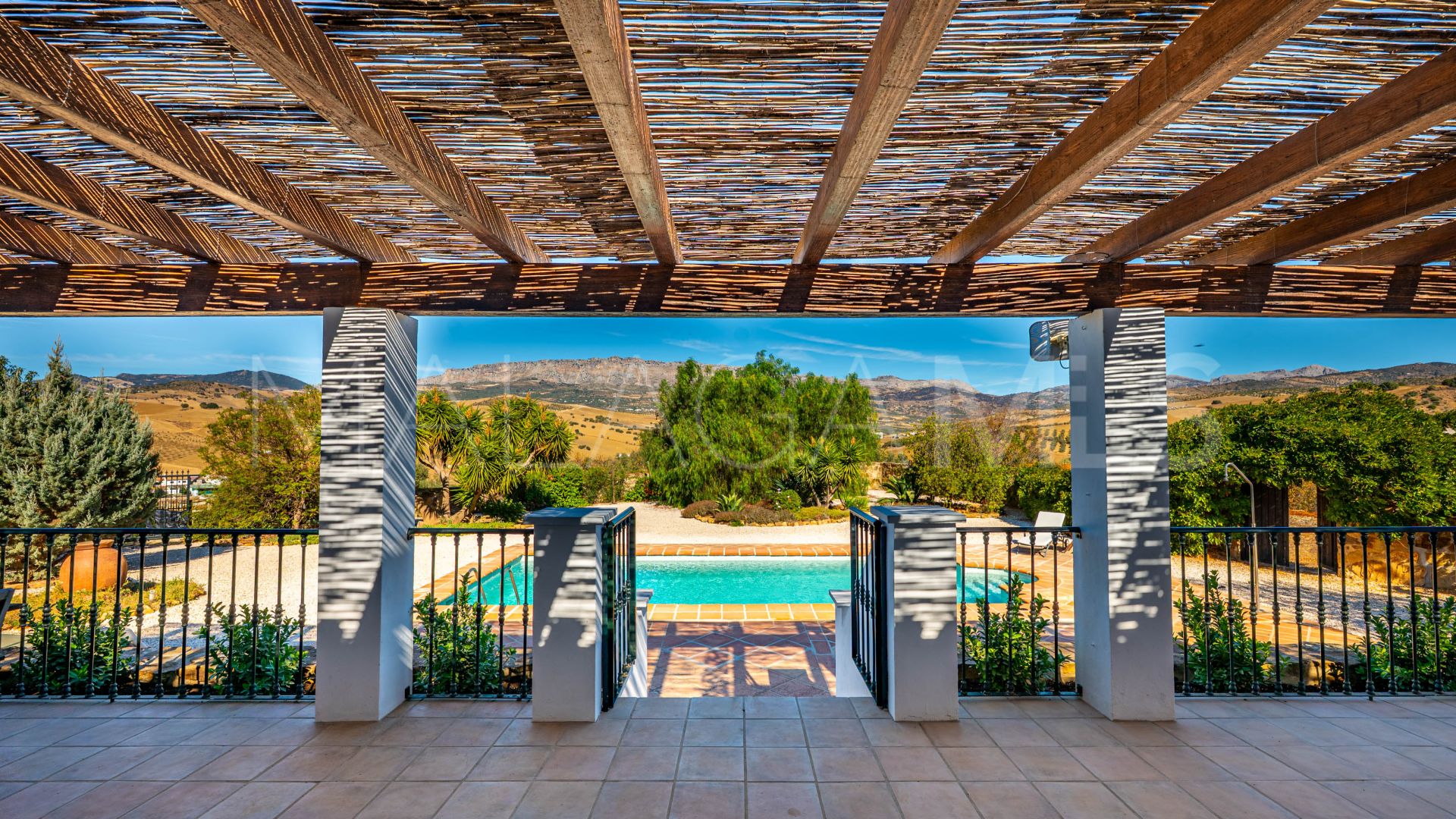 Villanueva de la Concepción 4 bedrooms country house for sale