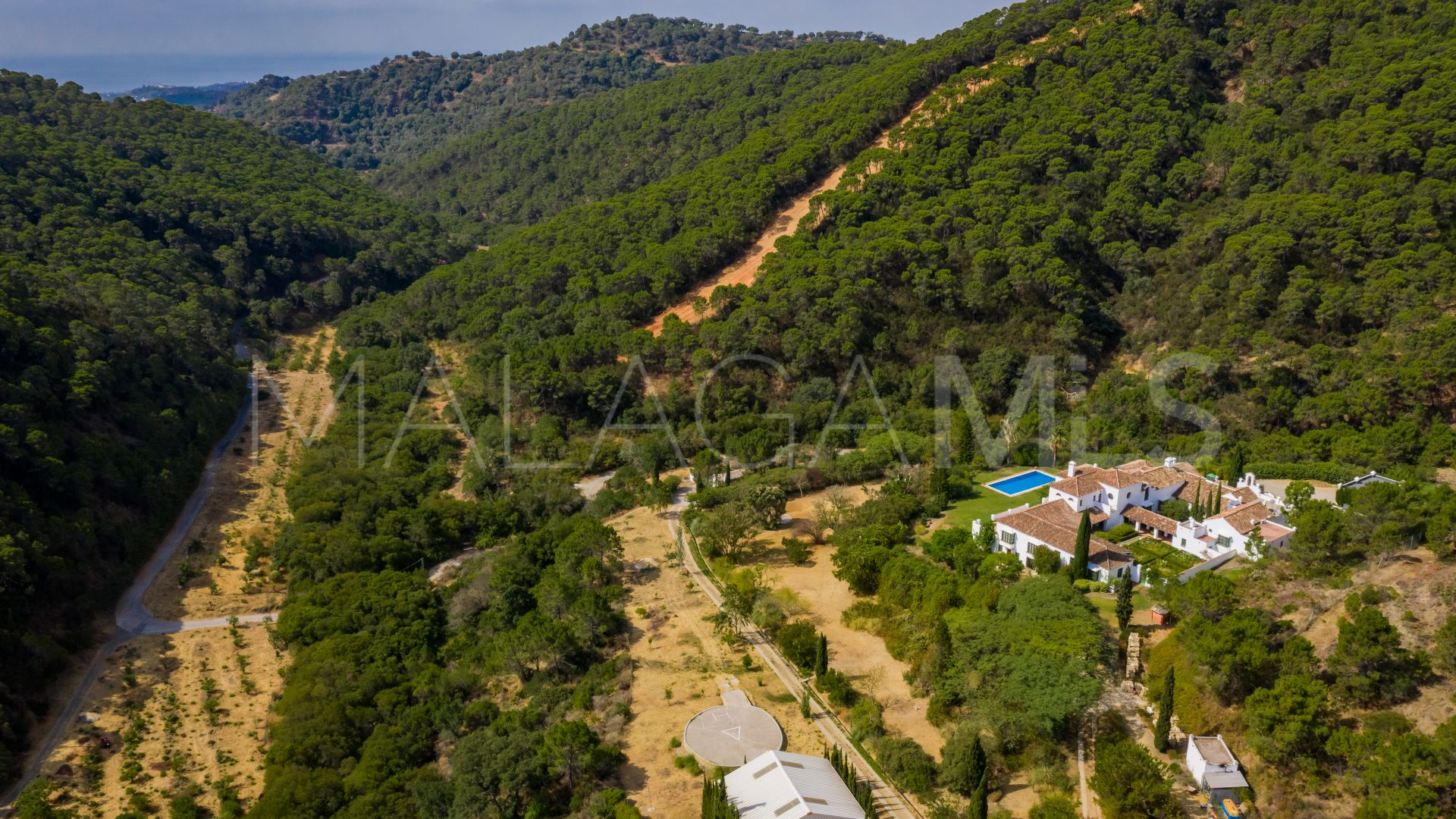 Cortijo for sale in Estepona