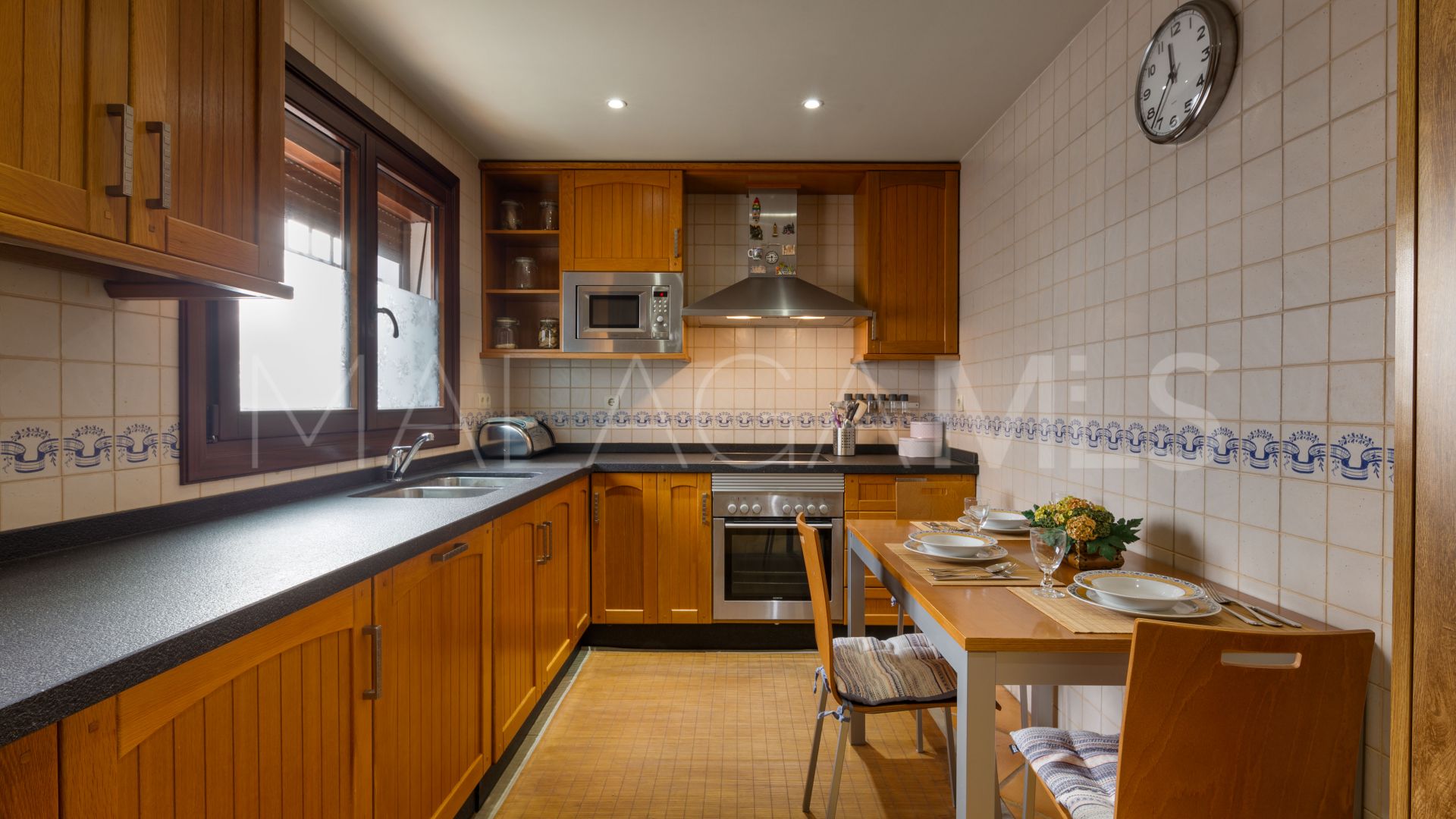 Buy casa with 3 bedrooms in Casares