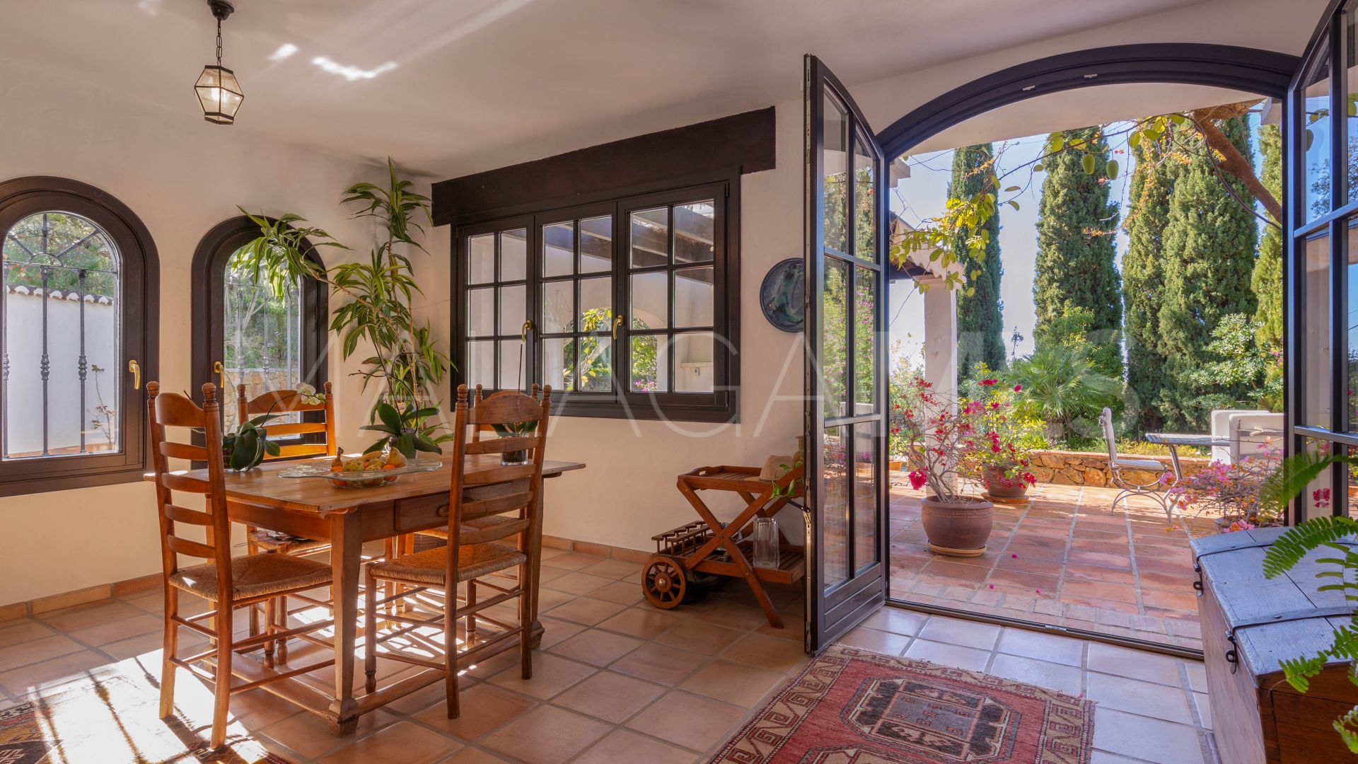 Landhaus for sale in Casares Montaña