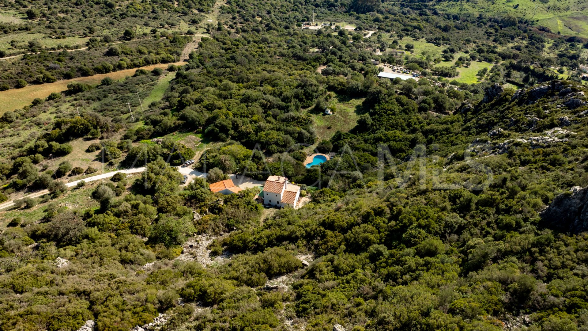 Casa de campo for sale in Casares