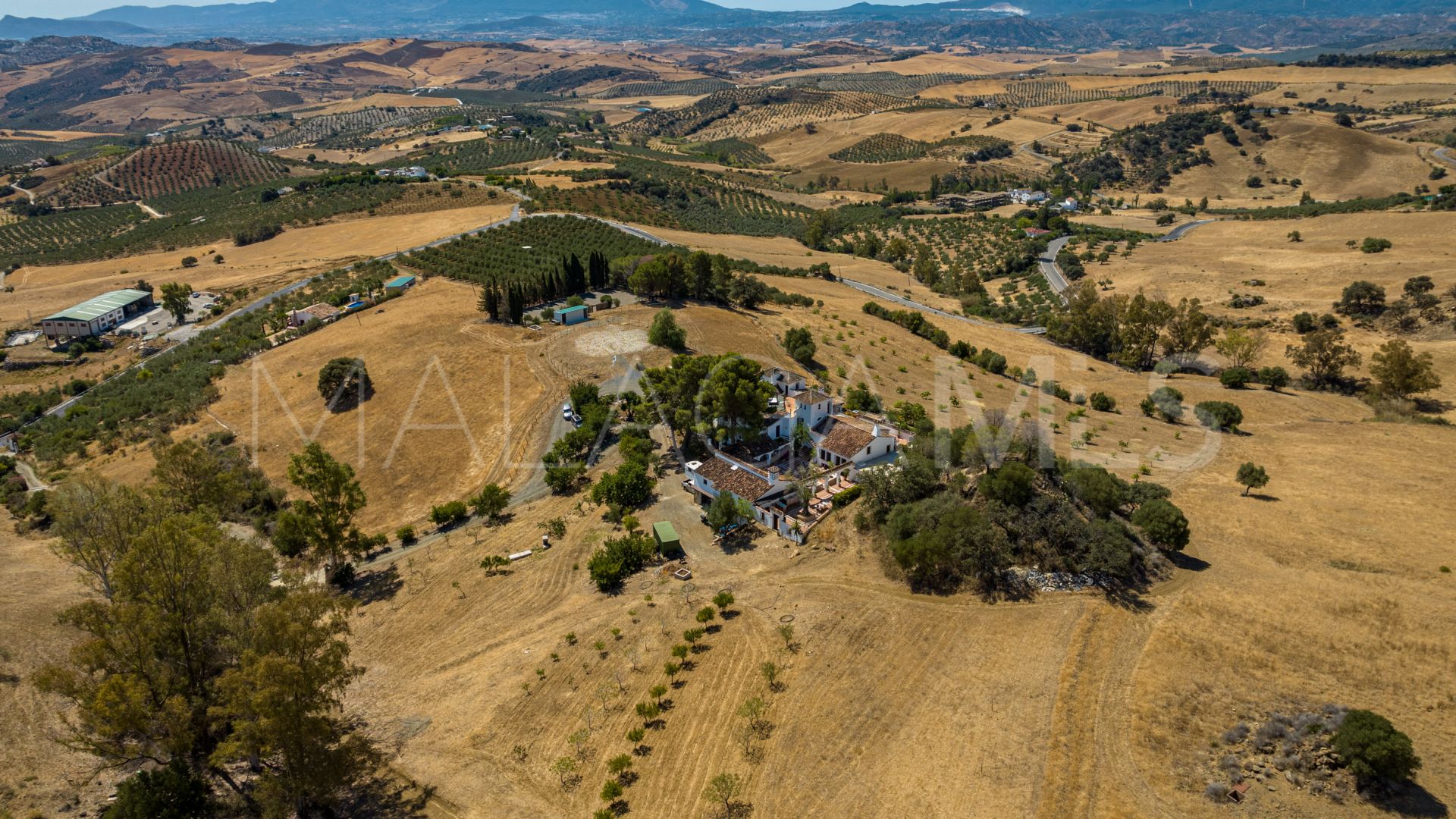 Cortijo for sale in Casarabonela