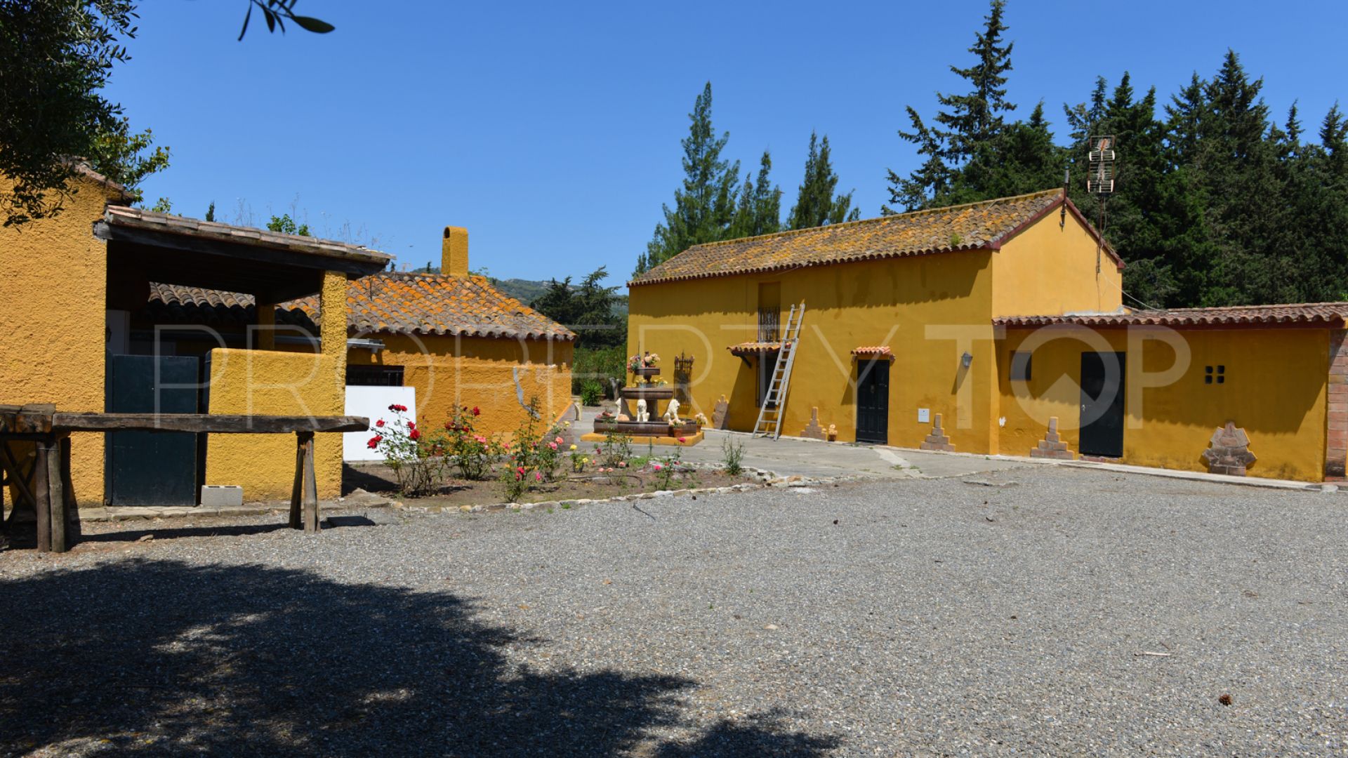 For sale estate with 17 bedrooms in Jimena de La Frontera