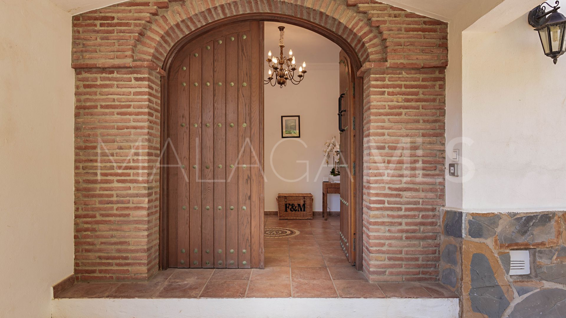 For sale country house in Casares