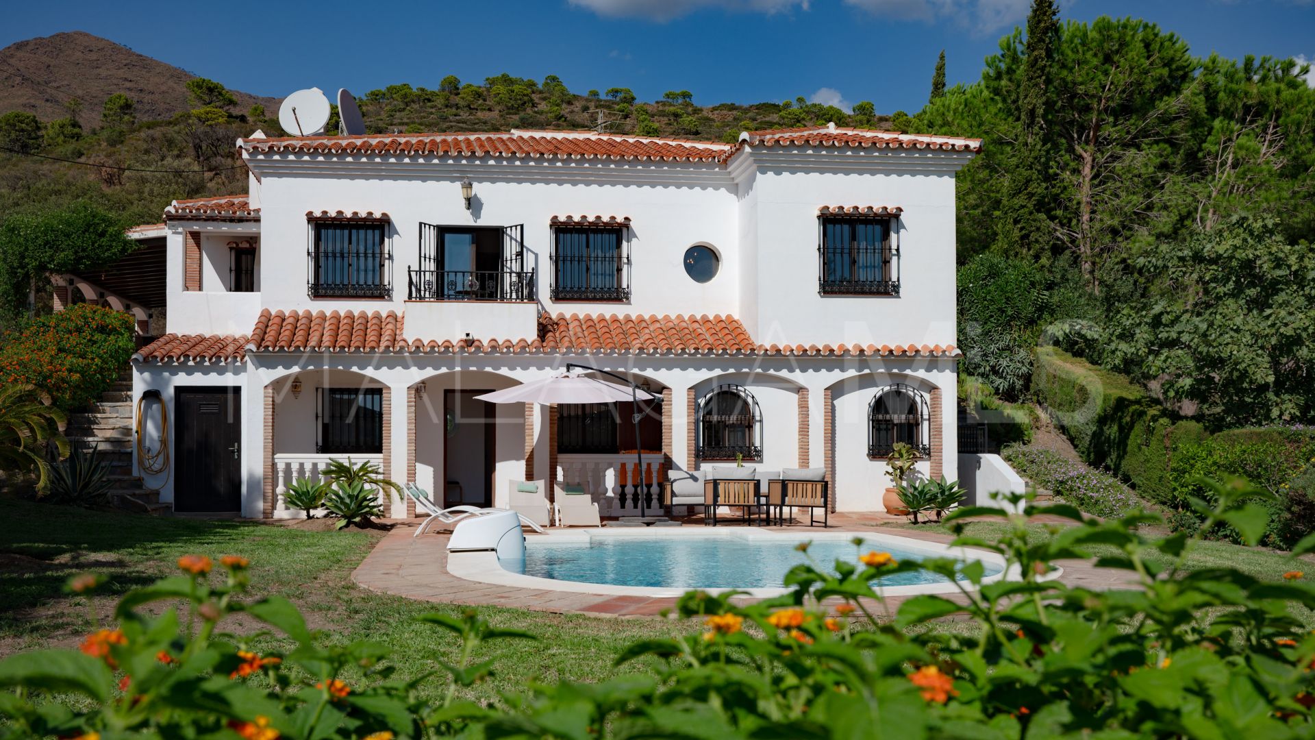 For sale country house in Casares