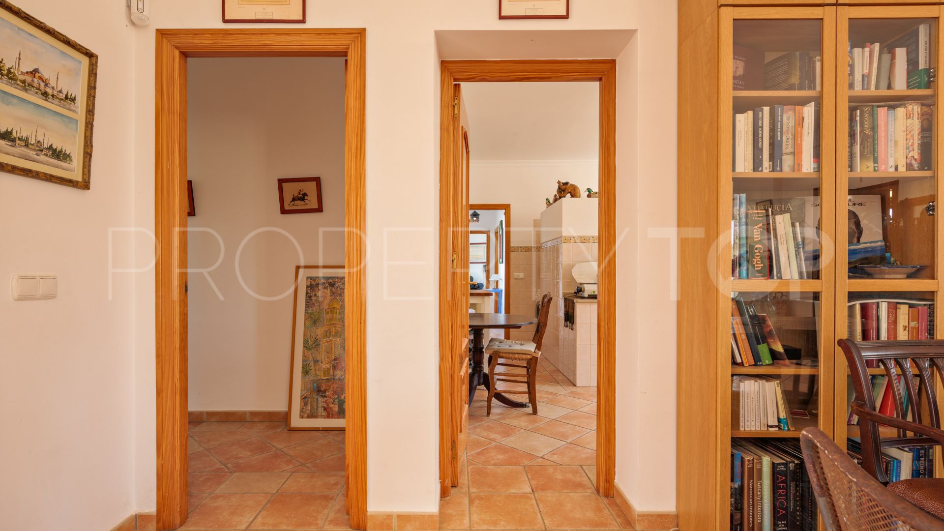 5 bedrooms Sotogrande country house for sale