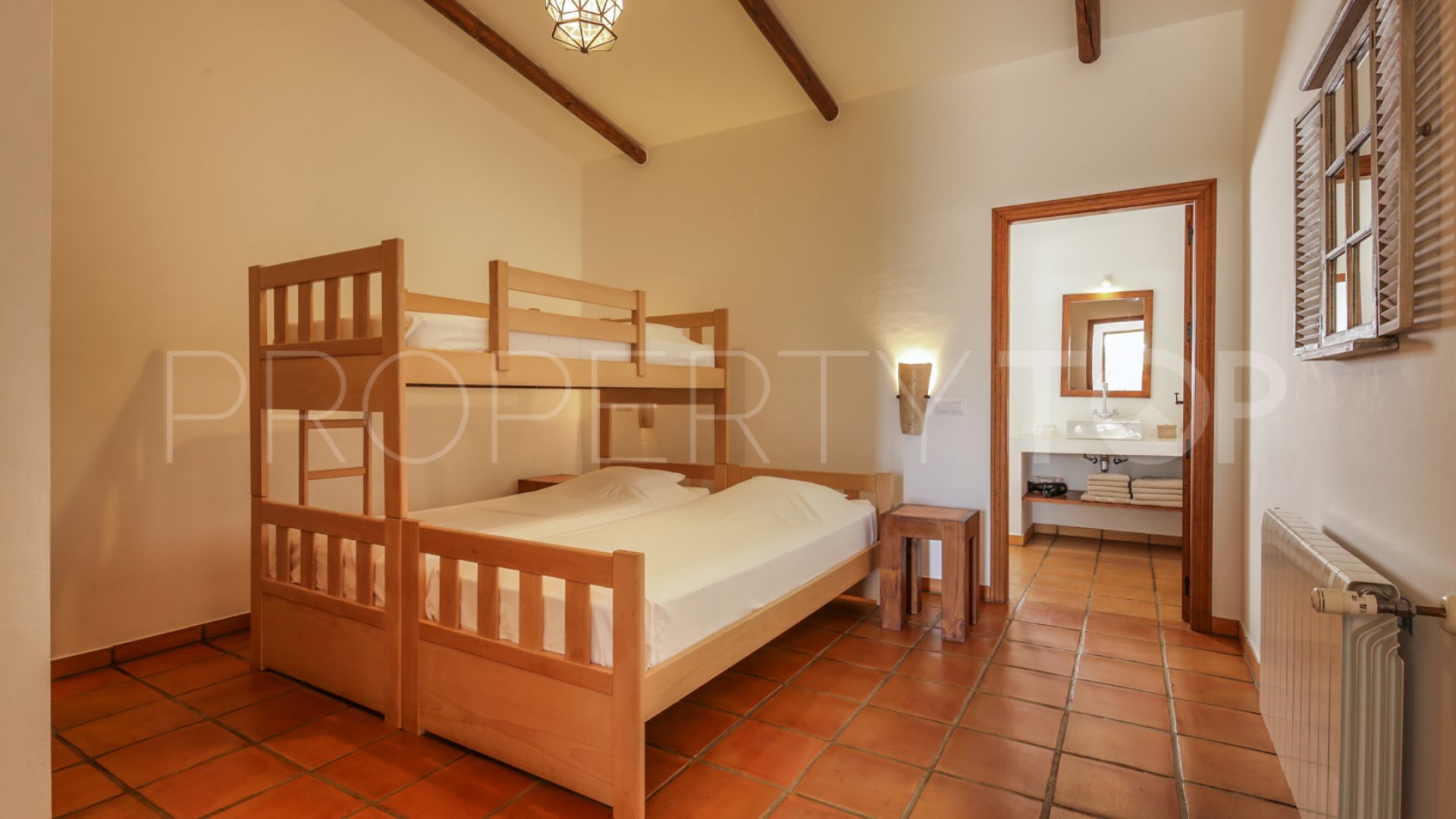 Cordoba 12 bedrooms country house for sale