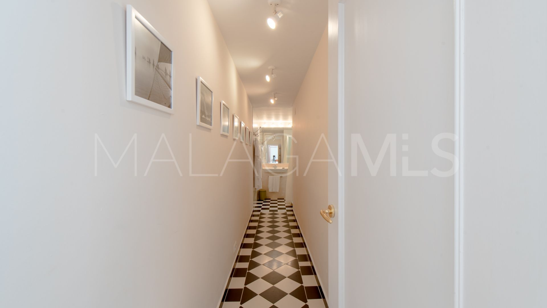 For sale Ronda country house with 10 bedrooms