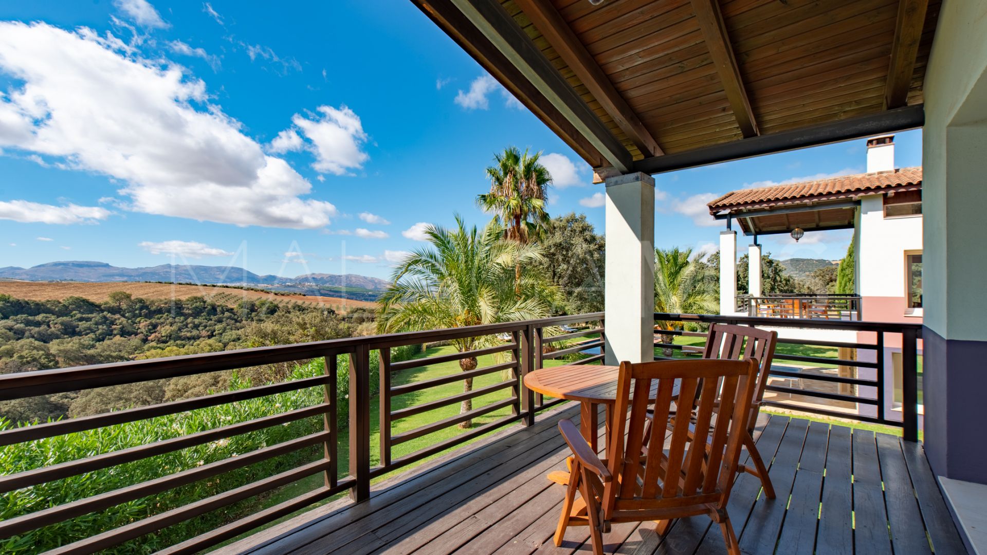 For sale Ronda country house with 10 bedrooms
