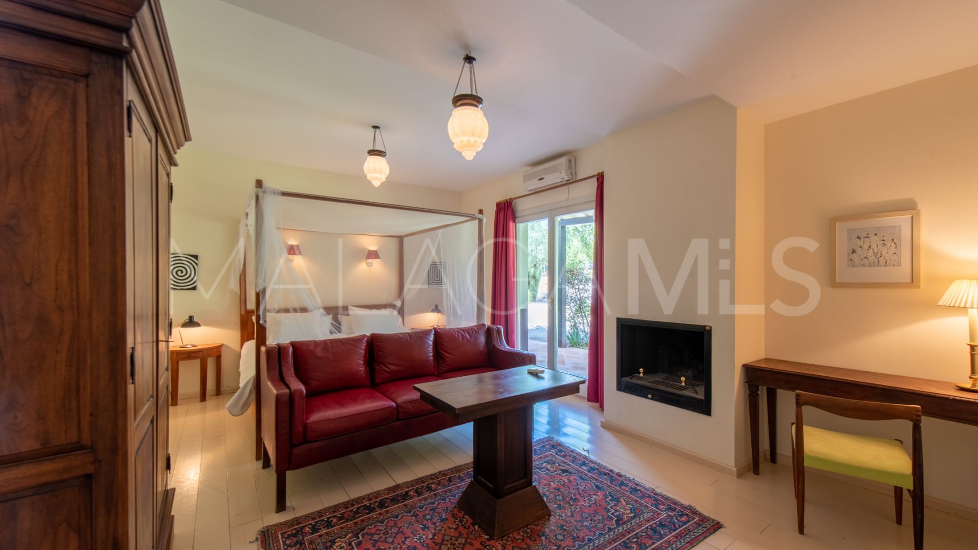 For sale Ronda country house with 10 bedrooms