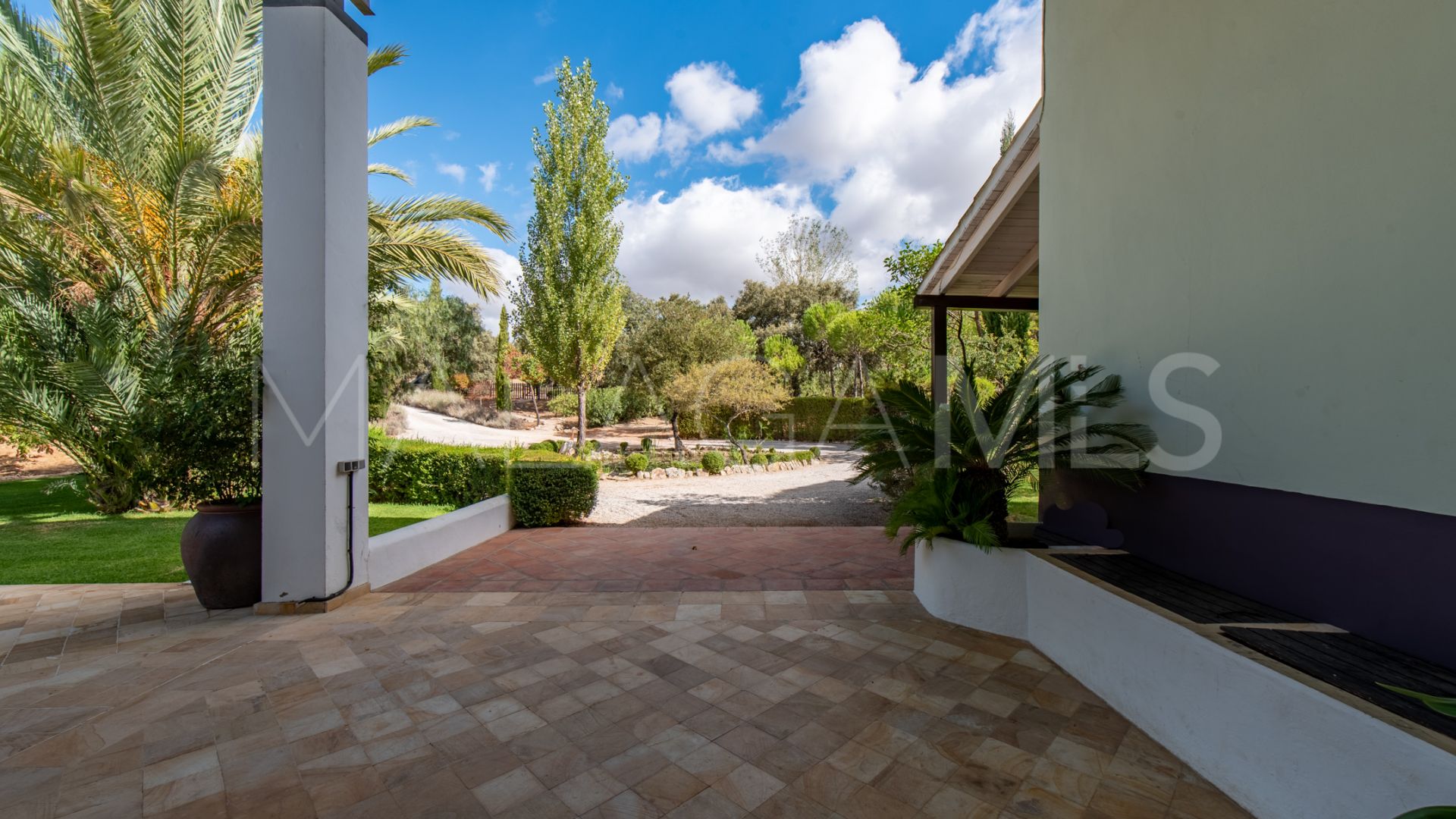 For sale Ronda country house with 10 bedrooms