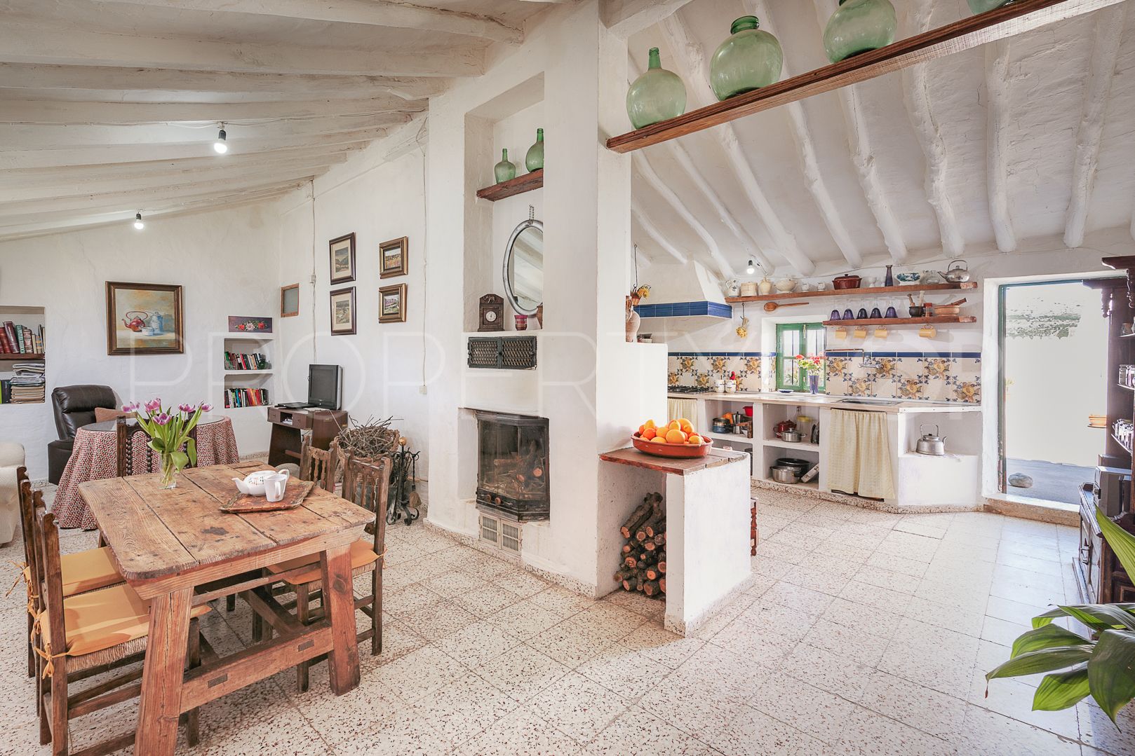 Ardales, cortijo con 5 dormitorios en venta