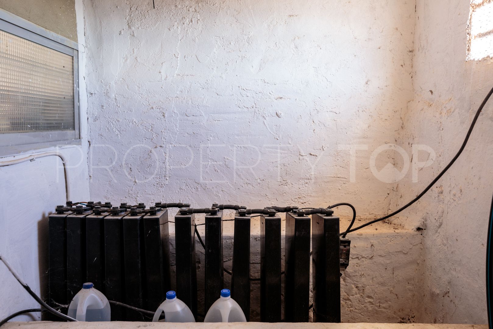Ardales, cortijo con 5 dormitorios en venta