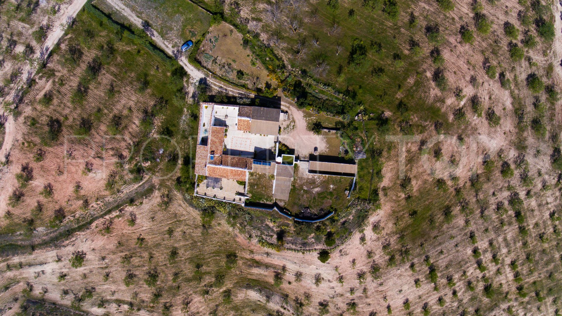 Ardales, cortijo con 5 dormitorios en venta