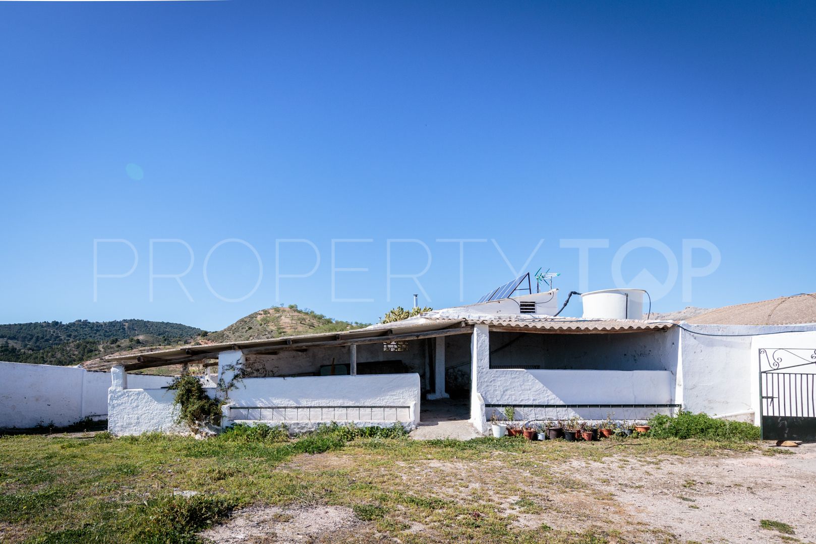 Ardales, cortijo con 5 dormitorios en venta