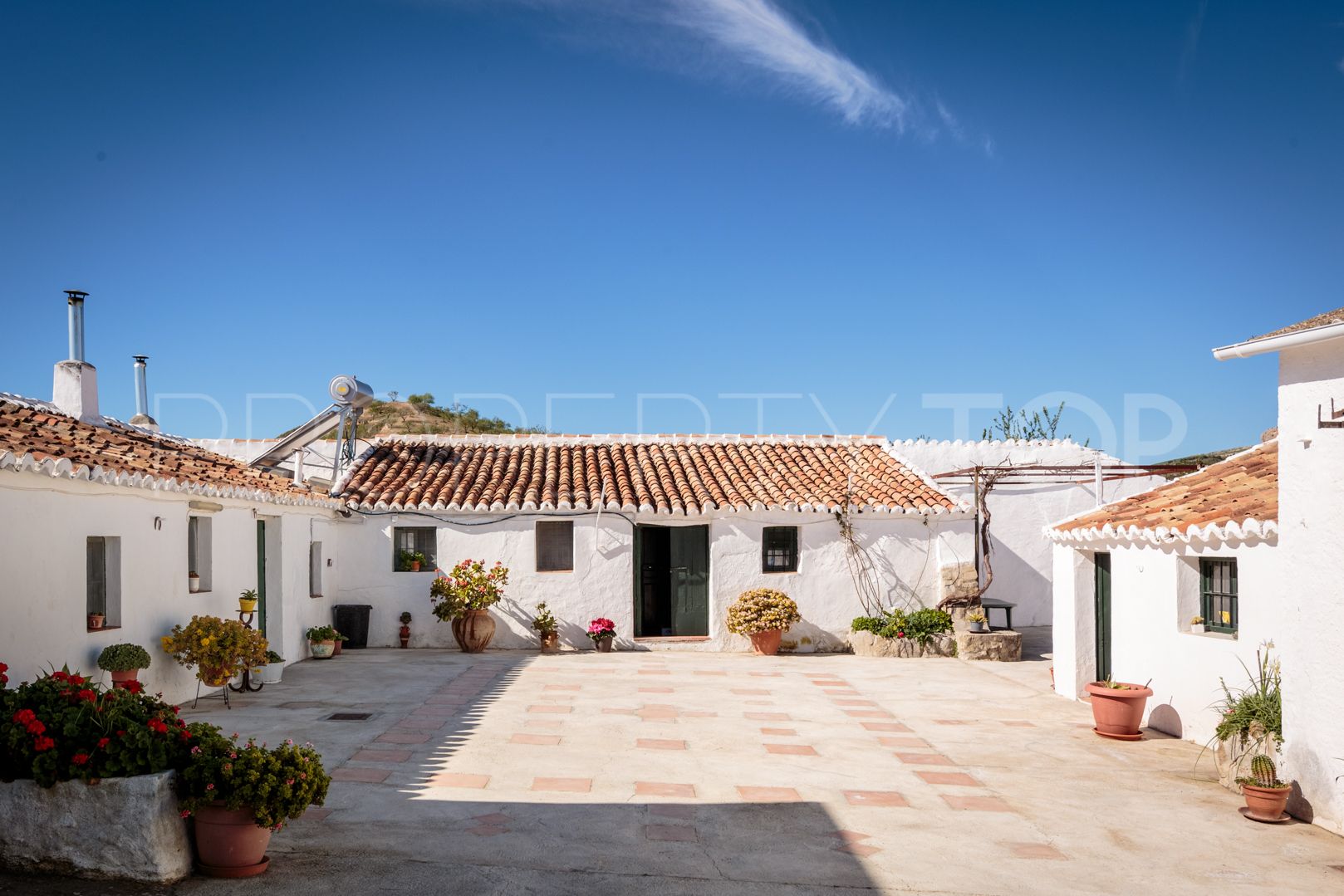 Ardales, cortijo con 5 dormitorios en venta