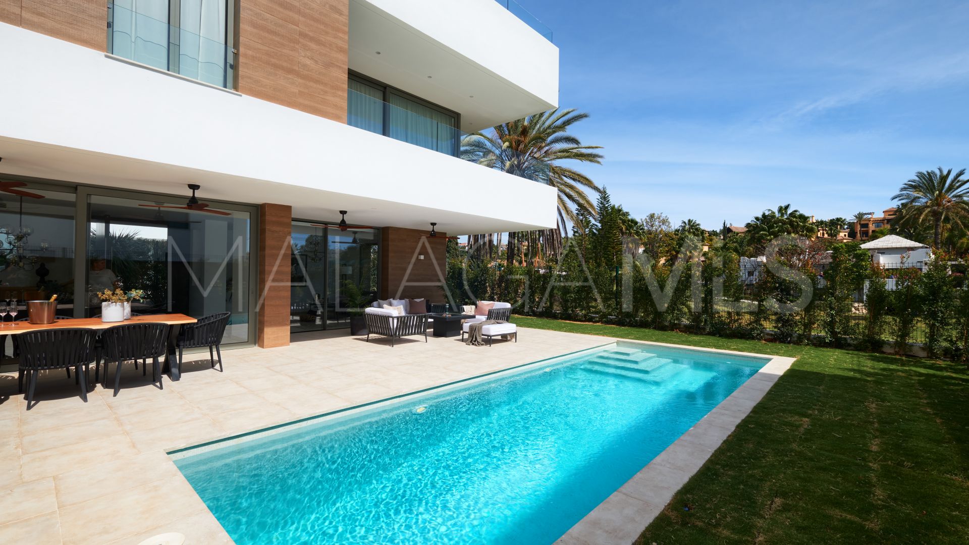 Villa for sale in El Campanario