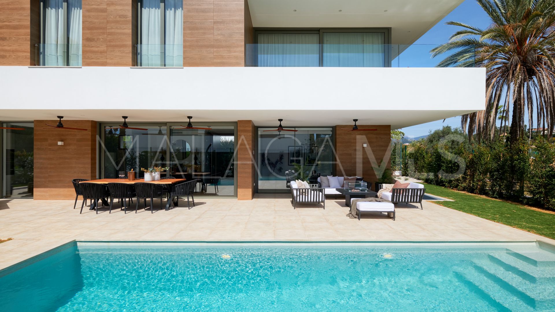 Villa for sale in El Campanario