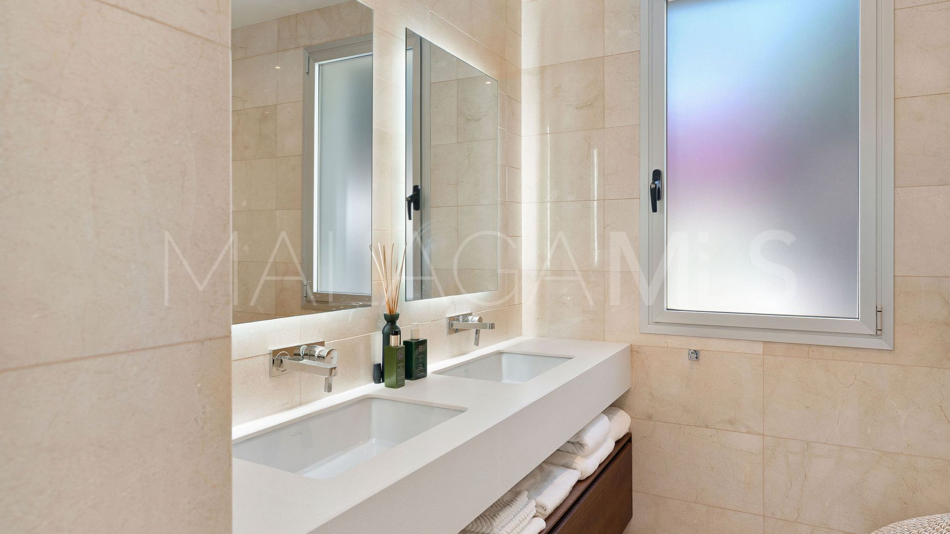 Villa for sale in La Finca de Marbella