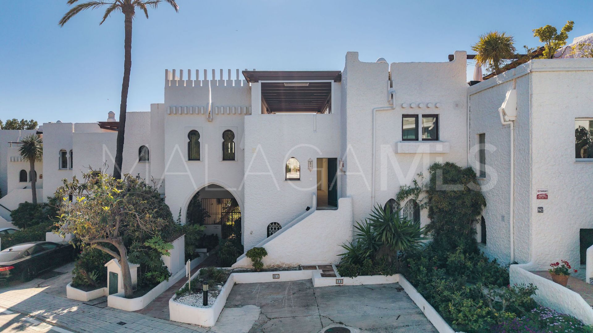 Appartement terrasse for sale in Pueblo Arabesque