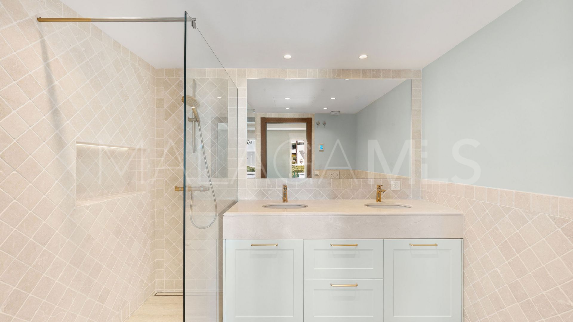 Appartement terrasse for sale in Pueblo Arabesque