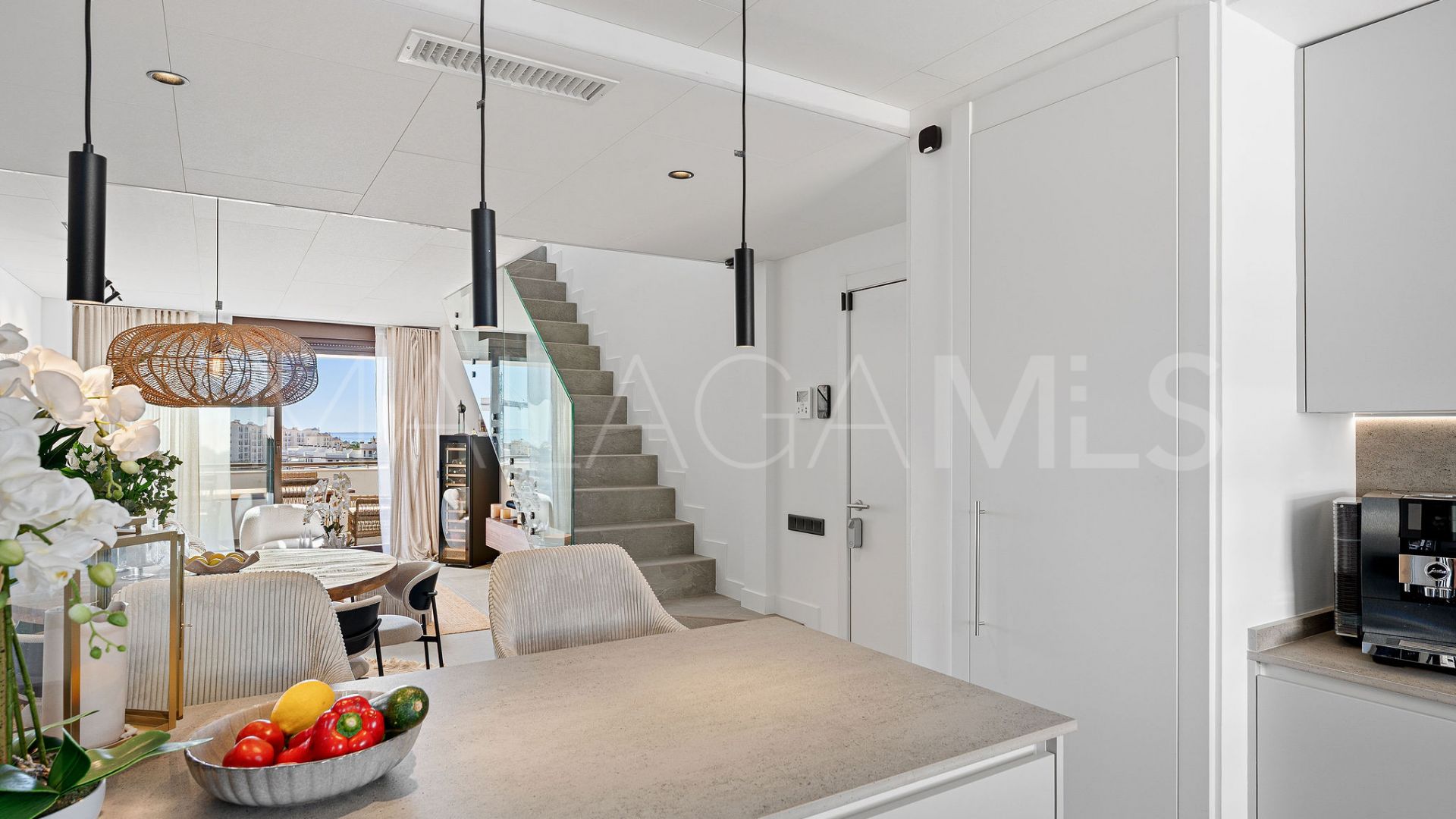 Penthouse for sale in Estepona