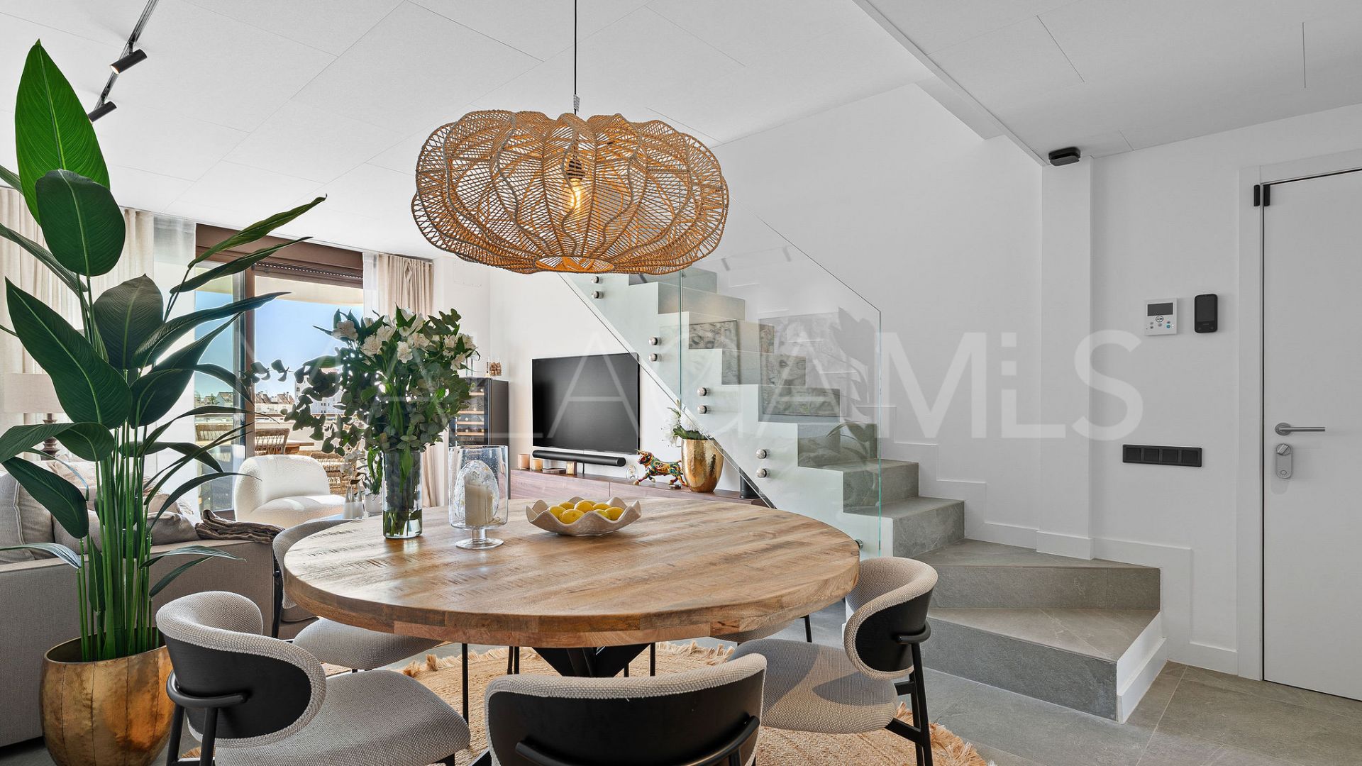 Penthouse for sale in Estepona