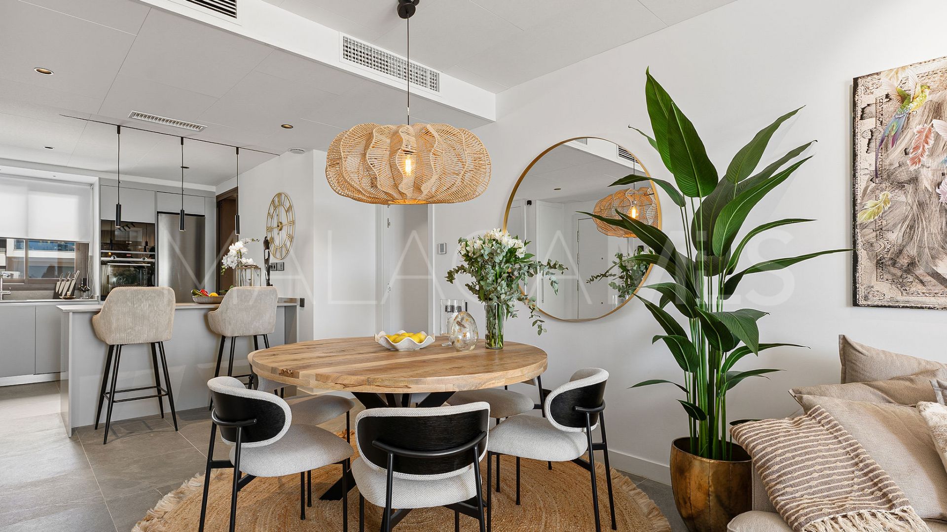 Penthouse for sale in Estepona