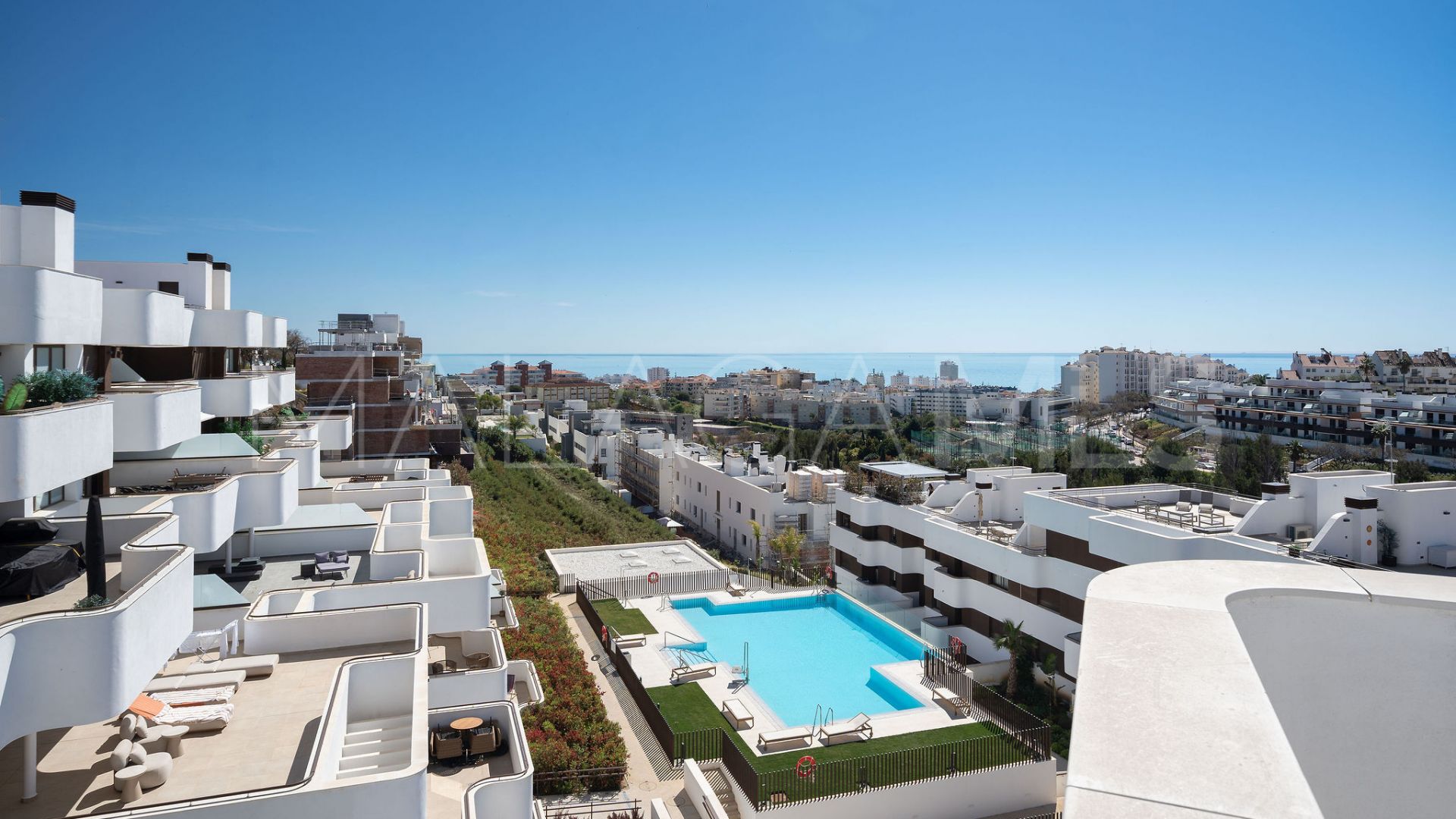 Penthouse for sale in Estepona