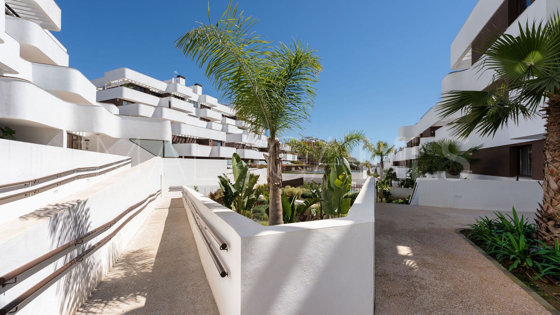 Penthouse for sale in Estepona