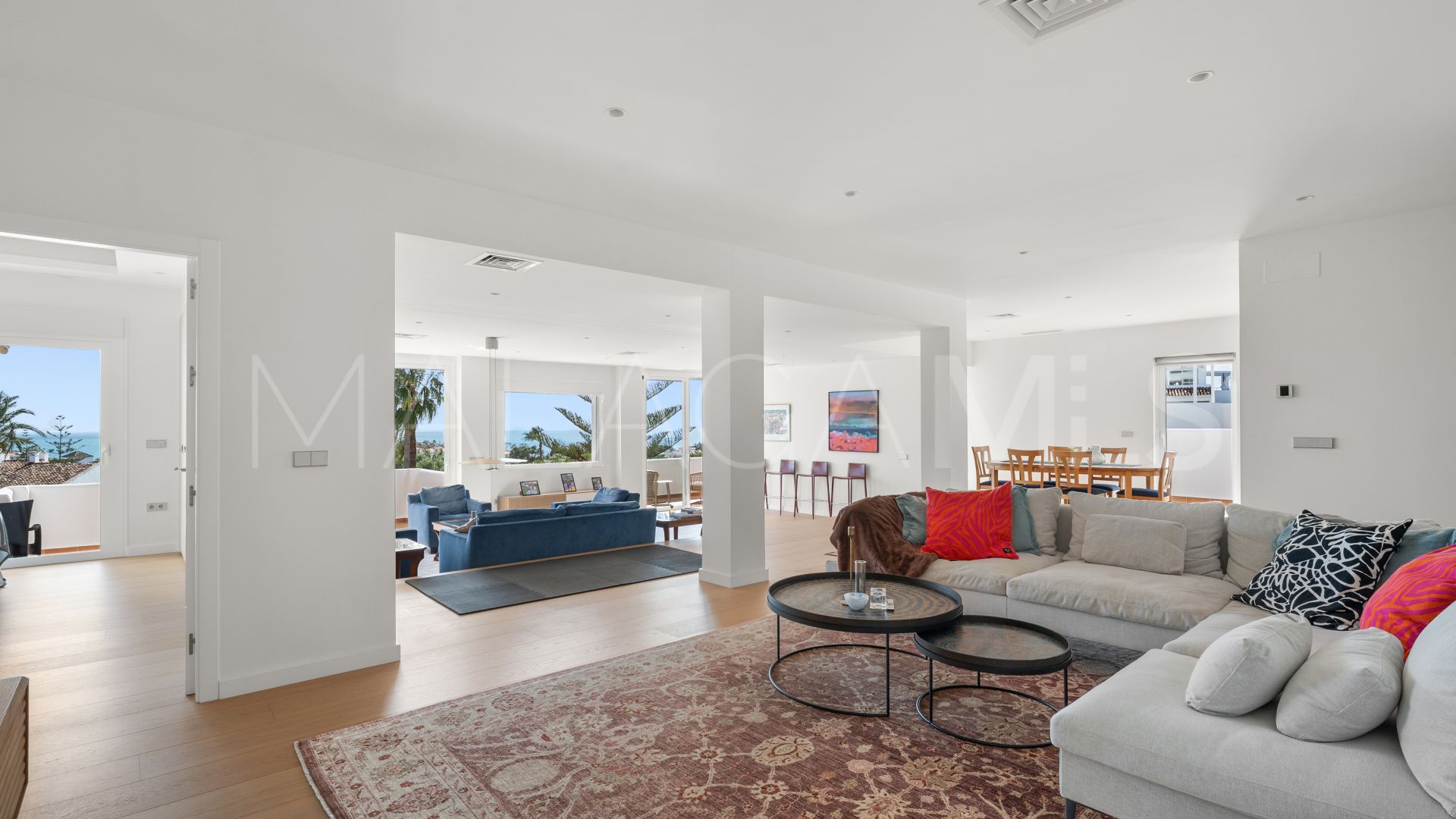 Wohnung for sale in Royal Gardens