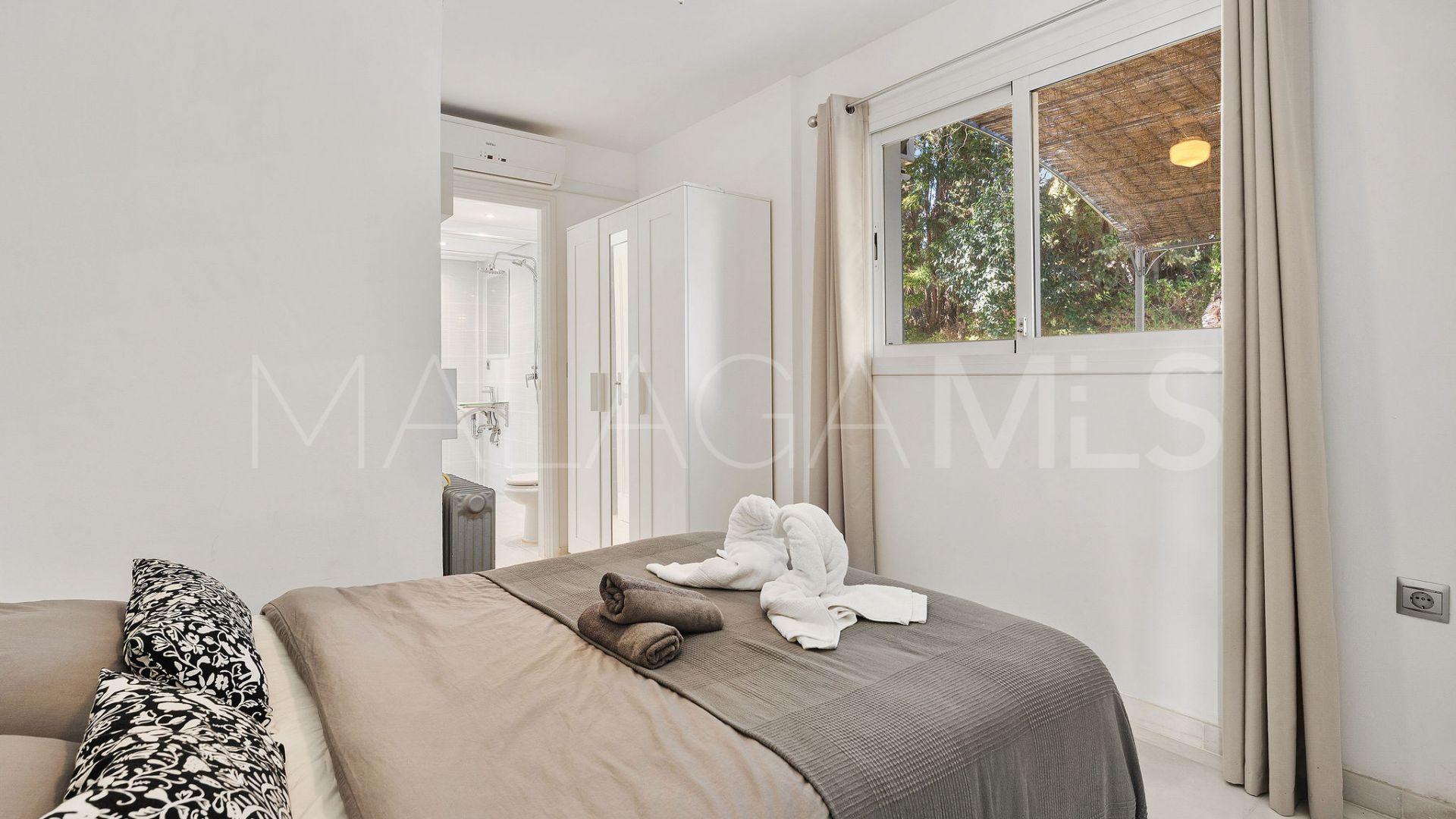 Lagomar, villa a la venta de 8 bedrooms