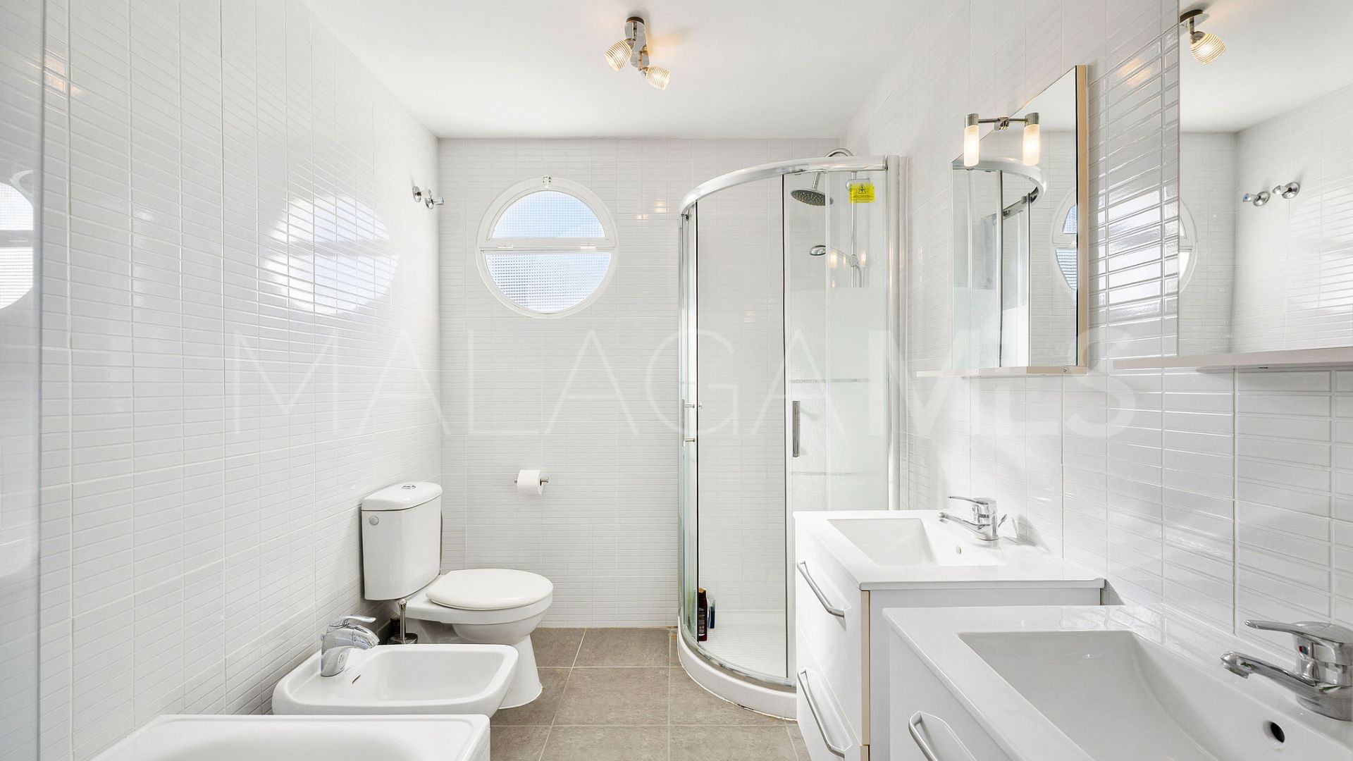 Lagomar, villa a la venta de 8 bedrooms