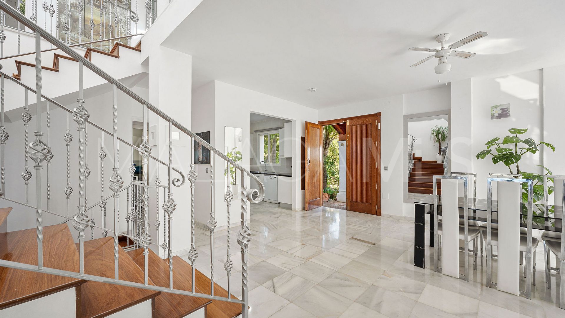 Lagomar, villa a la venta de 8 bedrooms