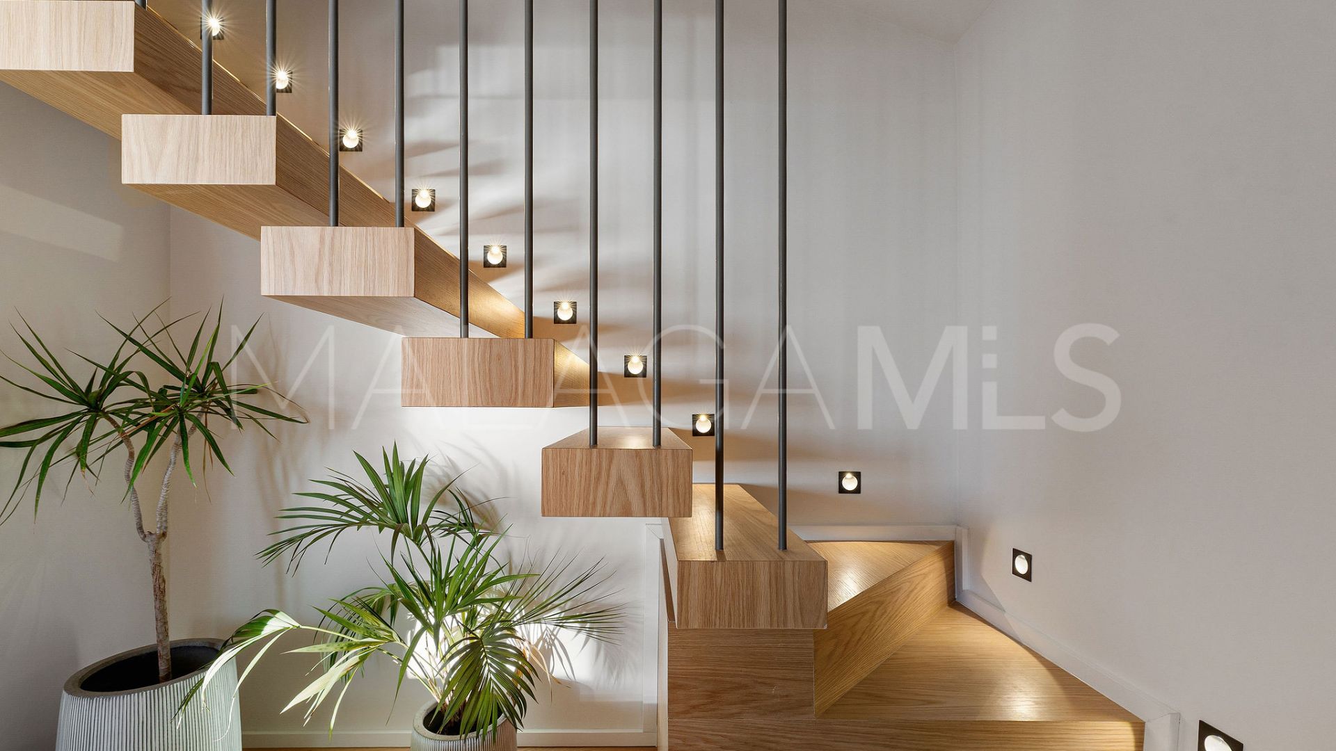 Zweistöckiges penthouse for sale in Coto Real