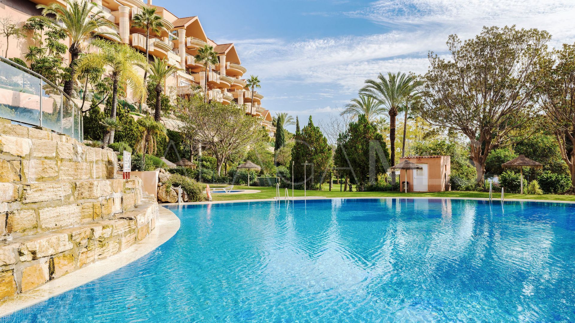 Buy apartamento with 2 bedrooms in Magna Marbella
