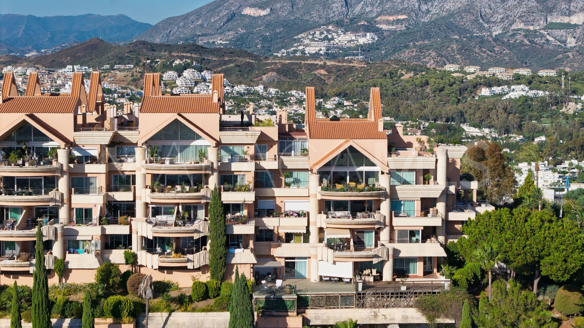 Buy apartamento with 2 bedrooms in Magna Marbella