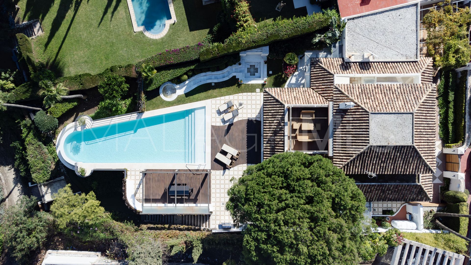 Villa for sale in Las Brisas