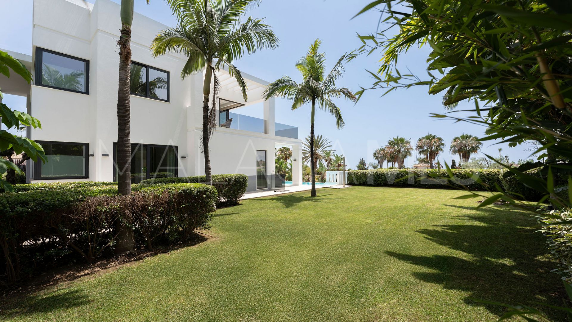 Villa for sale in Nagüeles