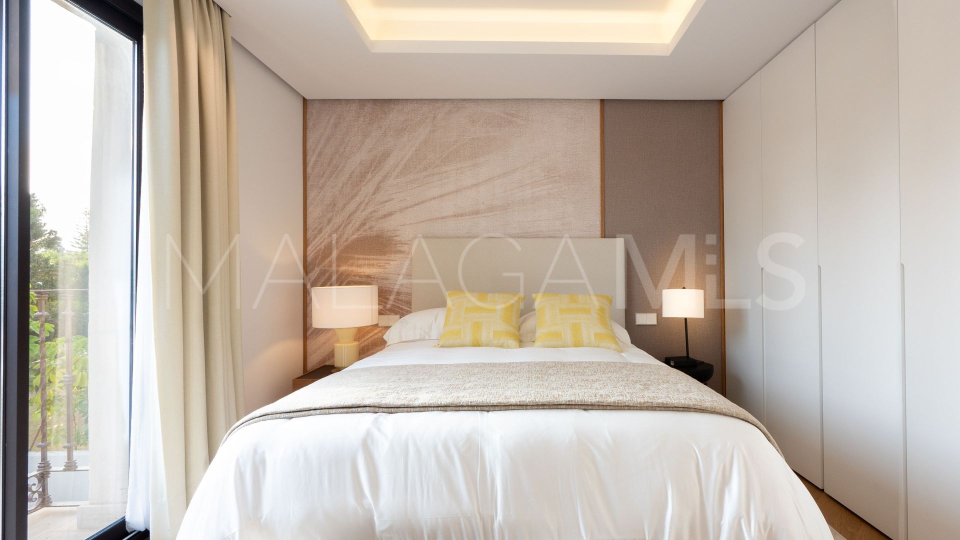 Villa for sale in Casasola