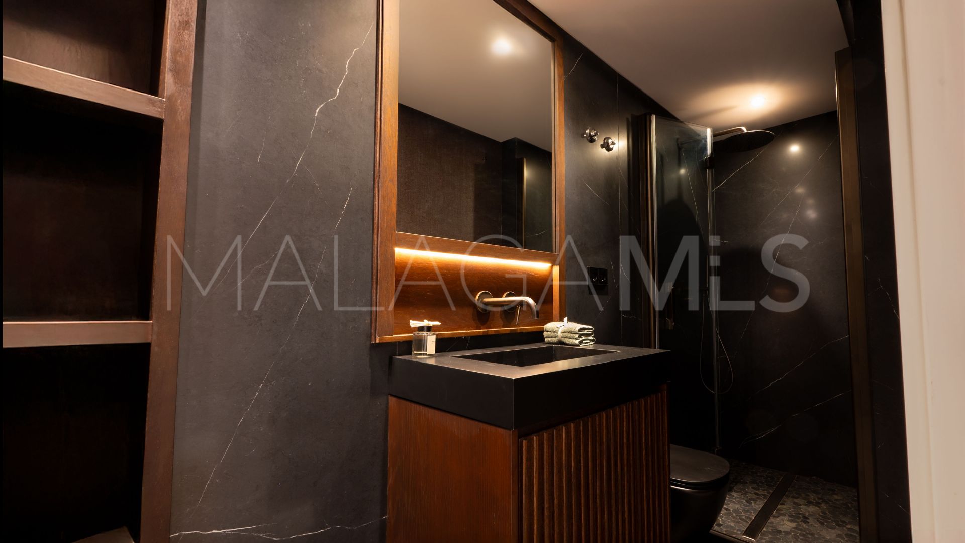 Villa for sale in Casasola