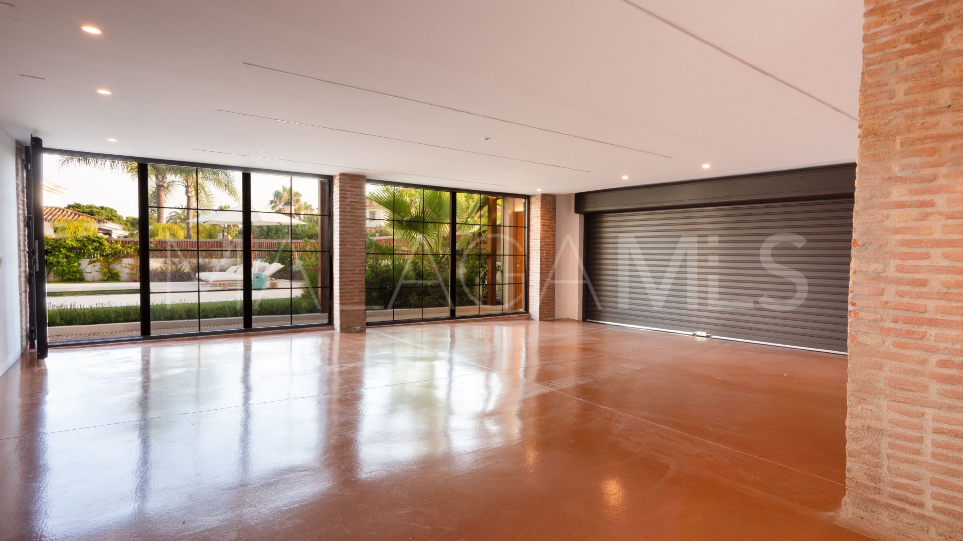 Villa for sale in Casasola