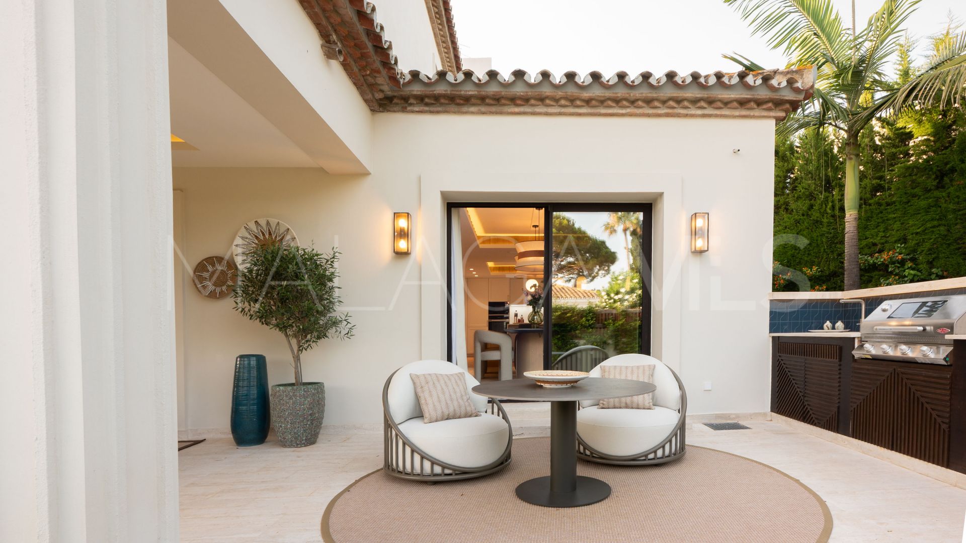 Villa for sale in Casasola