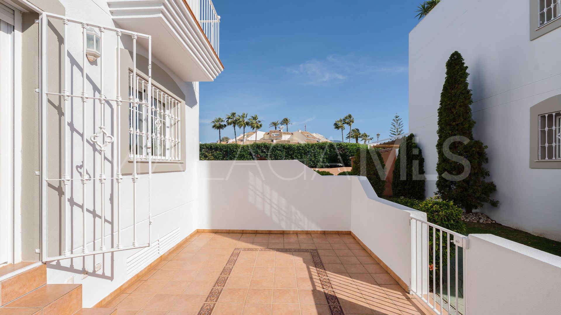 Maison de ville for sale in La Biznaga