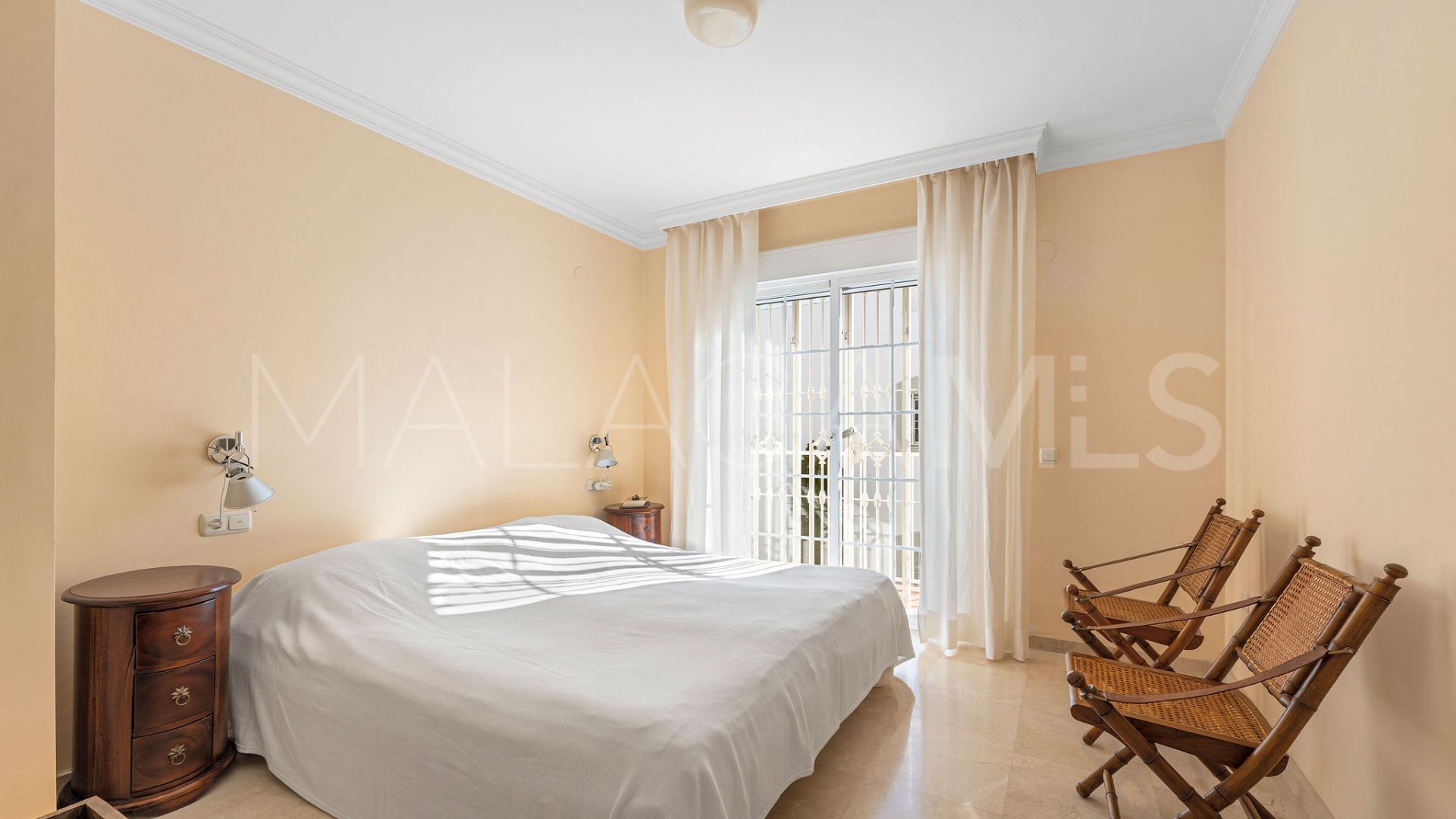 Maison de ville for sale in La Biznaga