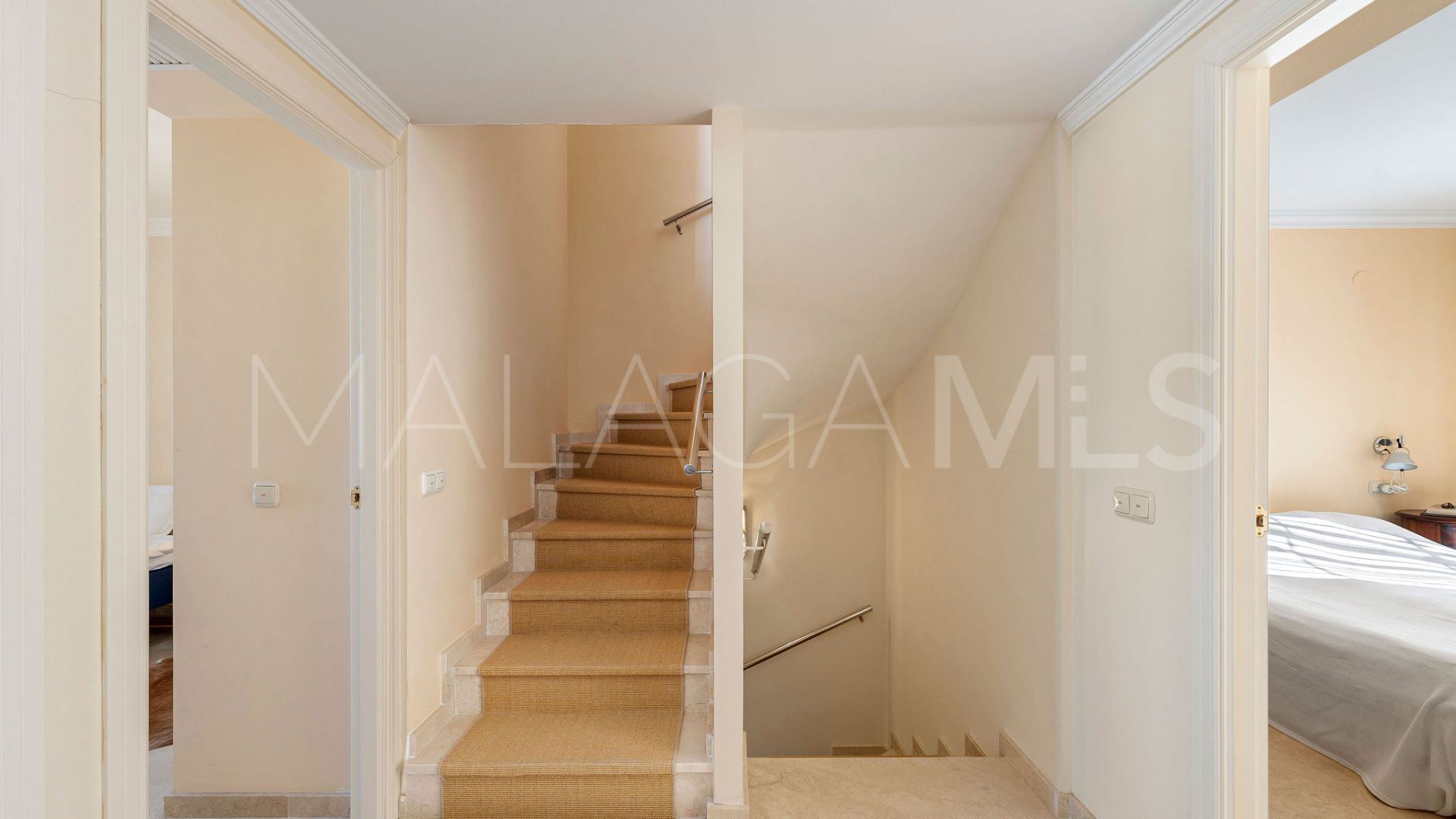 Maison de ville for sale in La Biznaga