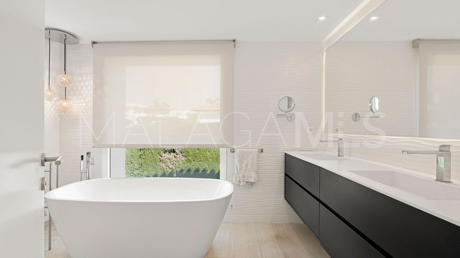 5 bedrooms villa for sale in Los Naranjos